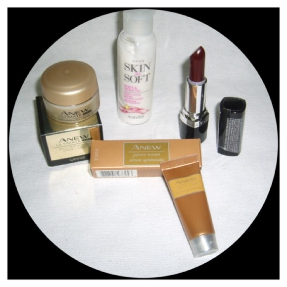 COPY - COPY - 😎Avon Beauty Essential Bundle - Picture 2 of 2